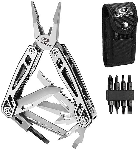 Pinza multiuso Mossy Oak 21 in 1 in acciaio inossidabile aperta con attrezzi estratti